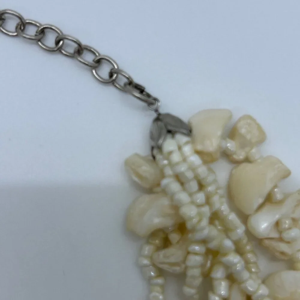Vintage Multi-Strand Necklace Mother Of Pearl Chips Seed Bead Cruise WearTropics - Picture 13 of 14